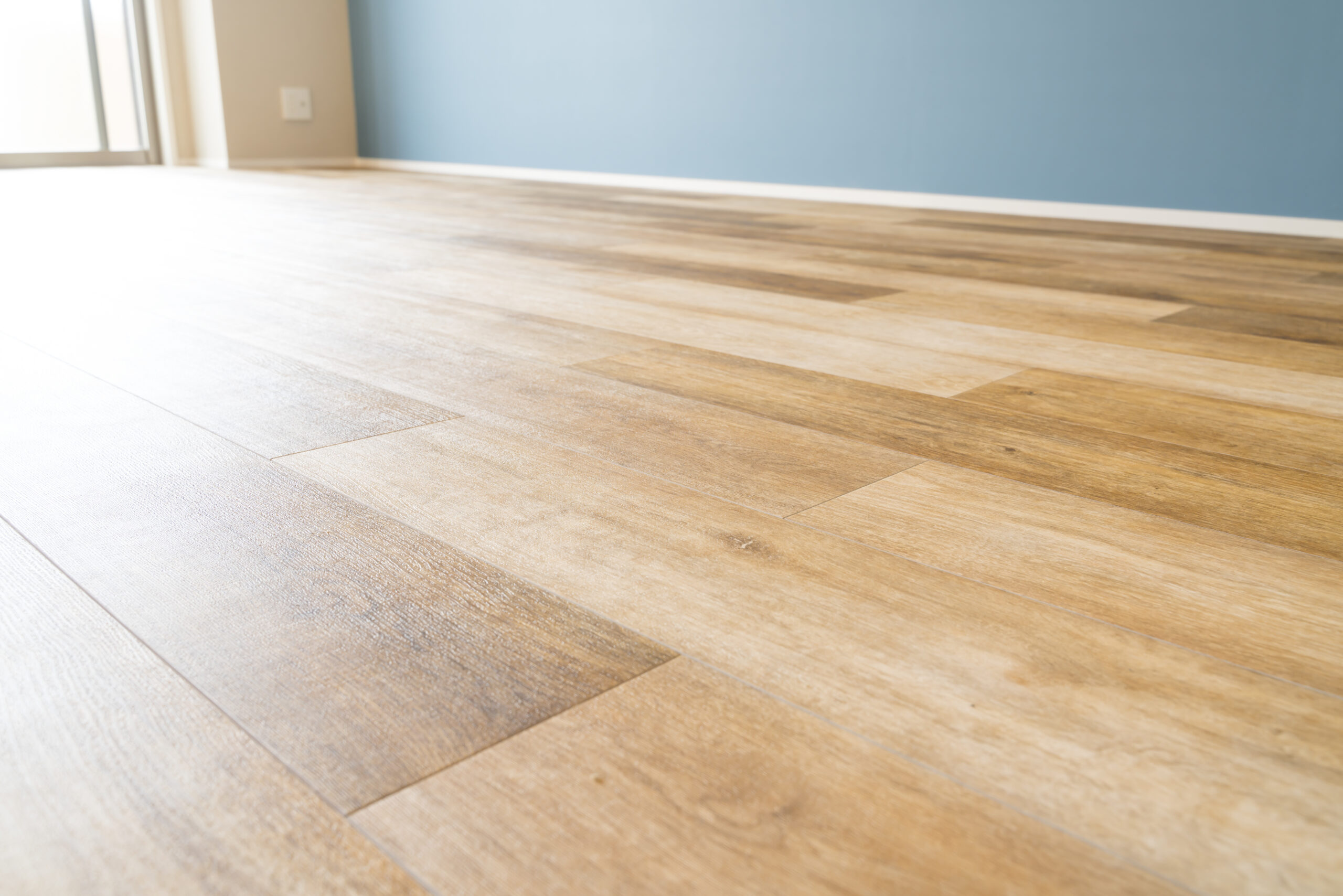 あなたの家の床はリノベーションできる？　床材の種類や選び方を解説